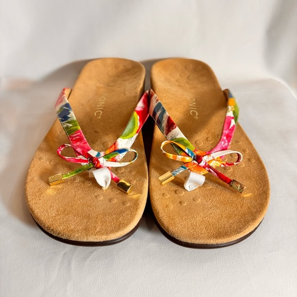 VIONIC Sz 10 Rest Bella II Floral Slip On Slides Flip Flops Orthotic Footbed - Picture 2 of 9